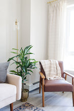 Load image into Gallery viewer, James Oversized Throw (Beige)