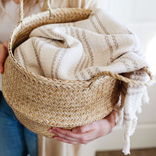 Load image into Gallery viewer, James Oversized Throw (Beige)