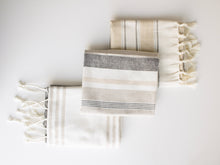 Load image into Gallery viewer, Willow Tea Towels Set of 3
